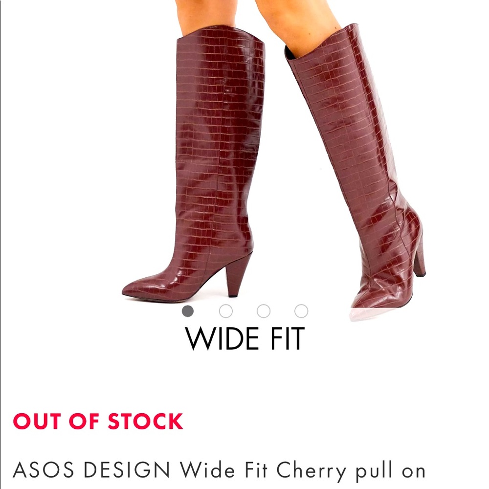 Wide fit boots